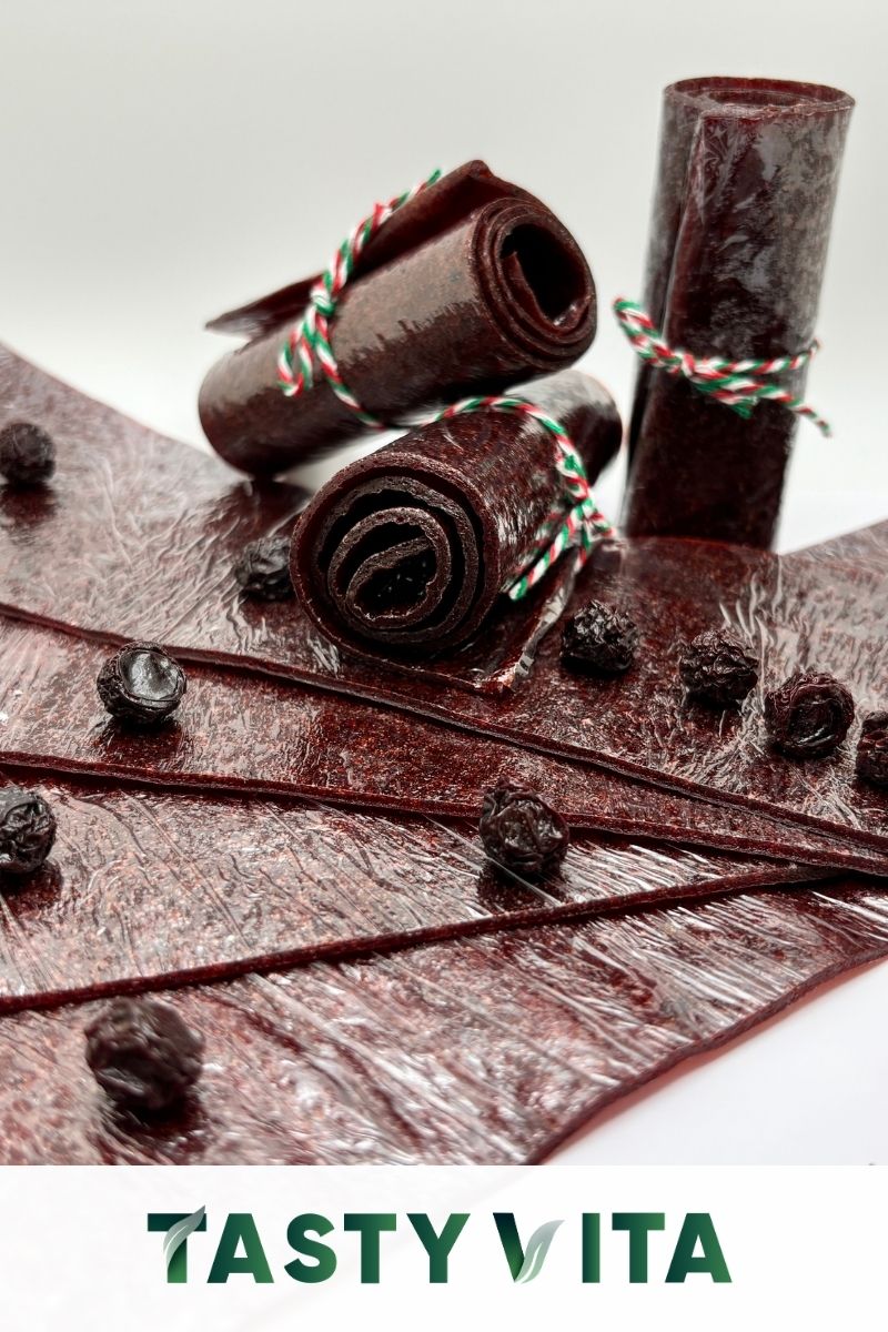 sour red plum lavashak