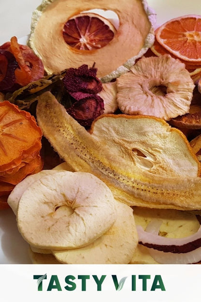 Persian dried fruits, natural fruit snack, Tasty Vita in Canada & United States, Vegan, Vegetarian, dehydrated food. banana, pear, melon, strawberry, plum, persimmon, pineapple
