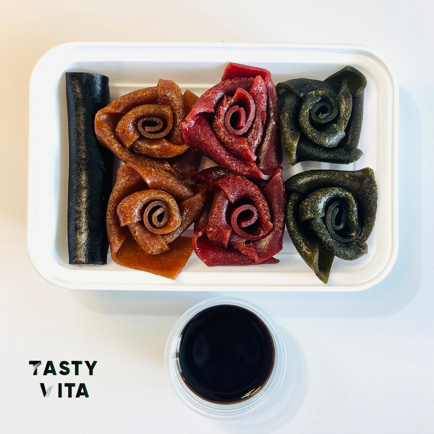 Rose-Shaped Fruit Leather with Lavashak Sauce