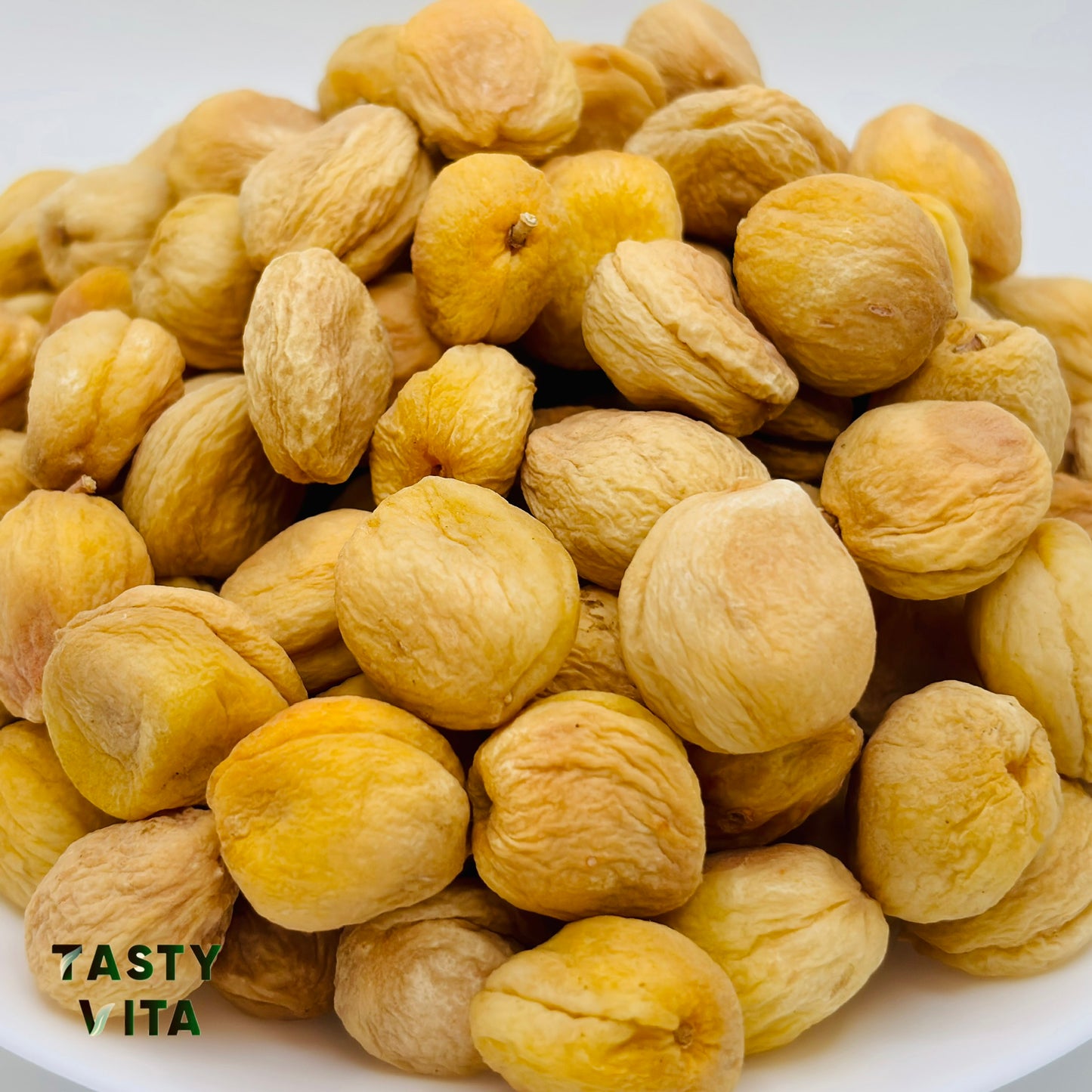 Premium Persian Whole Dried Apricots with Pit