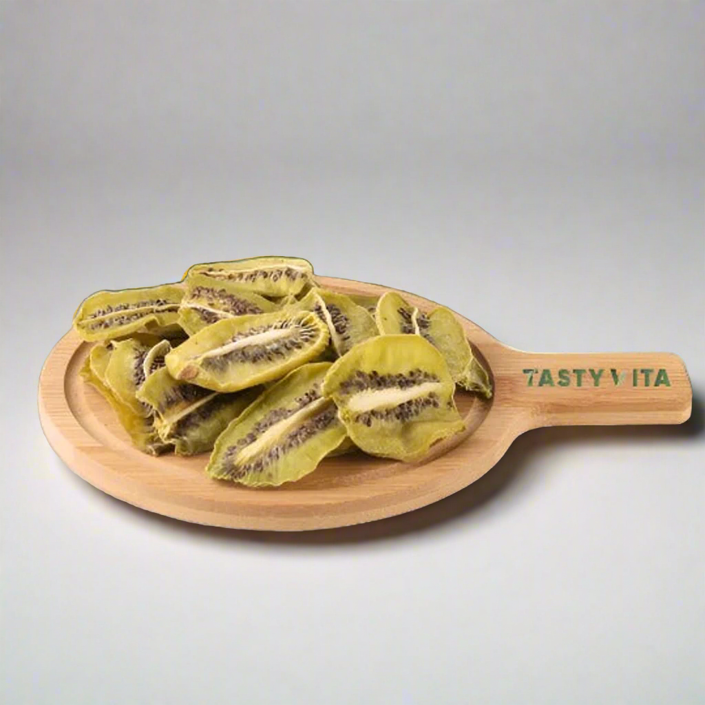 Natural dried kiwis, fruit snack in Canada & the United States. Tasty Vita healthy snack shop. dehydrated kiwi fruits, vegan, vegetarian, gluten-free treat
