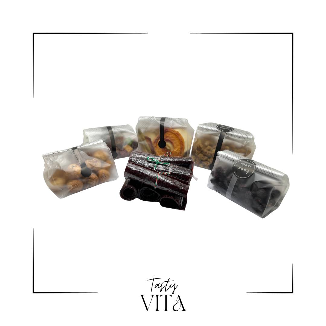 Collection of Tastes - dried fruits snacks