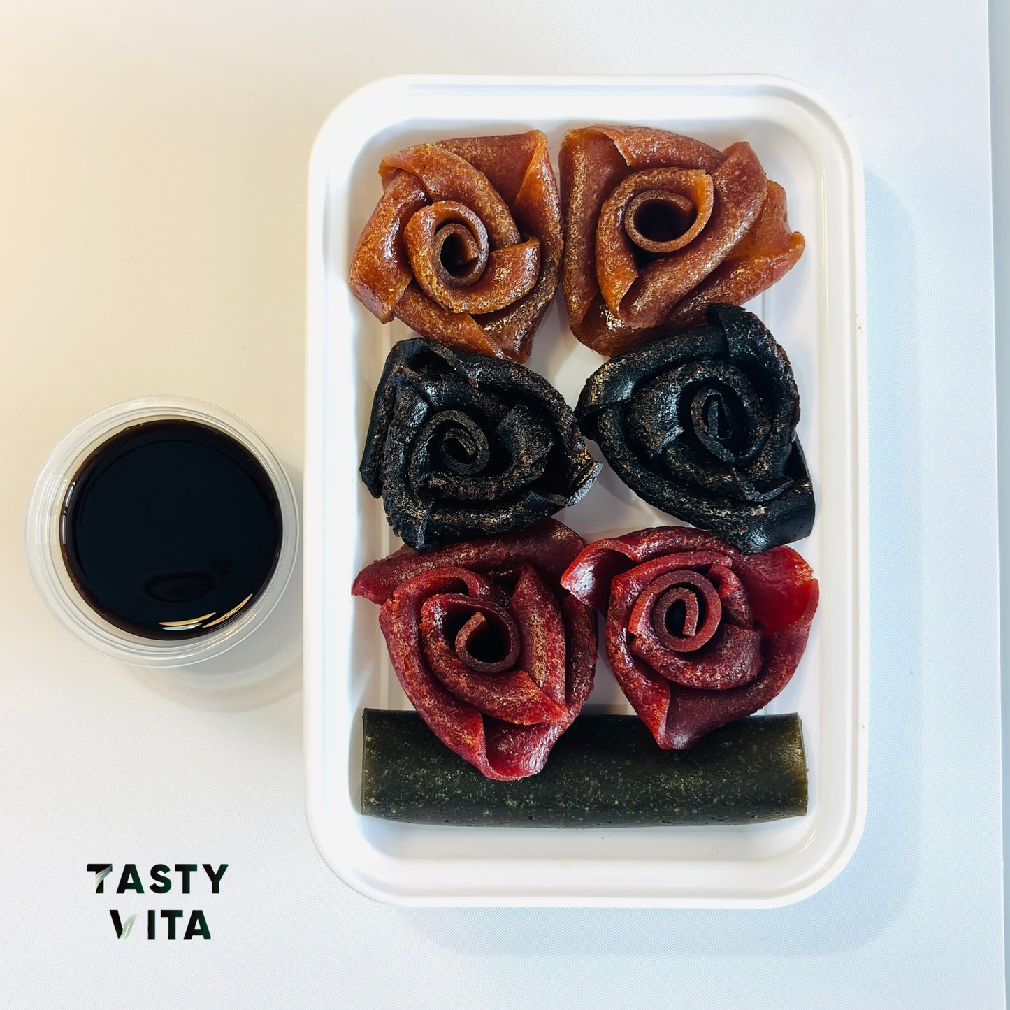 Rose-Shaped Fruit Leather with Lavashak Sauce