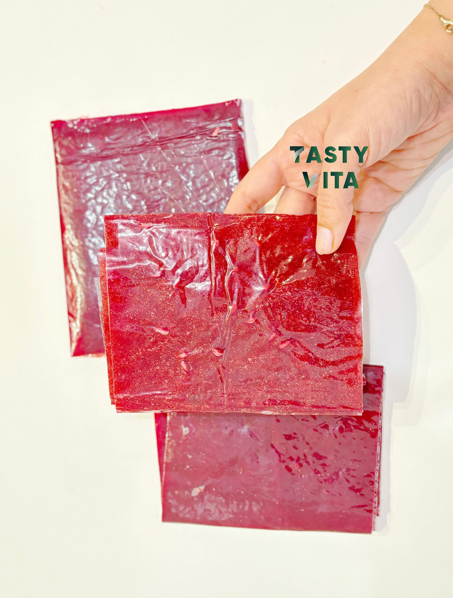 Homemade Pomegranate fruit leather, لواشک انار 