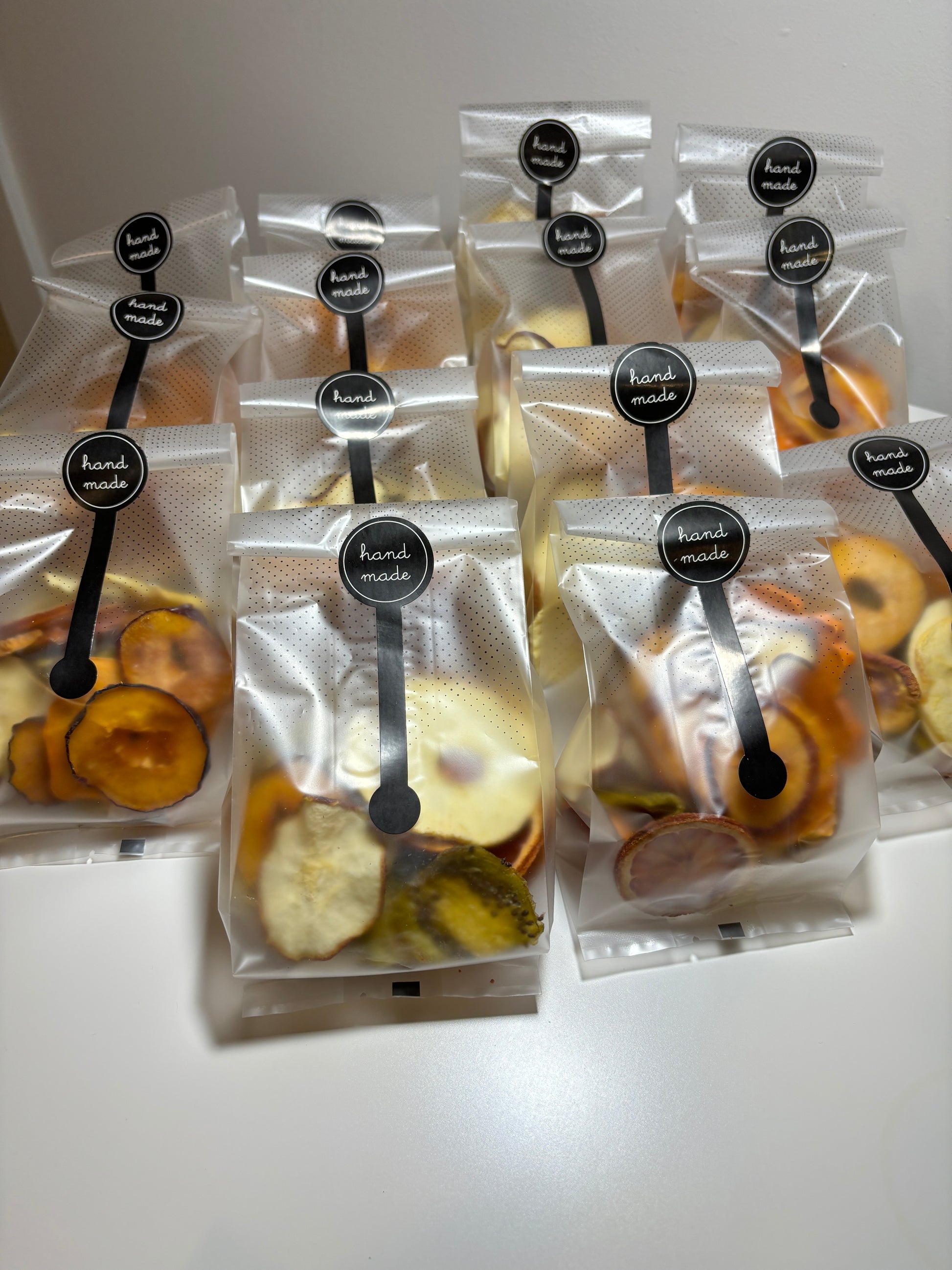 lunch box snacks, natural dried fruits, dehydrated fruits snack in Vancouver
