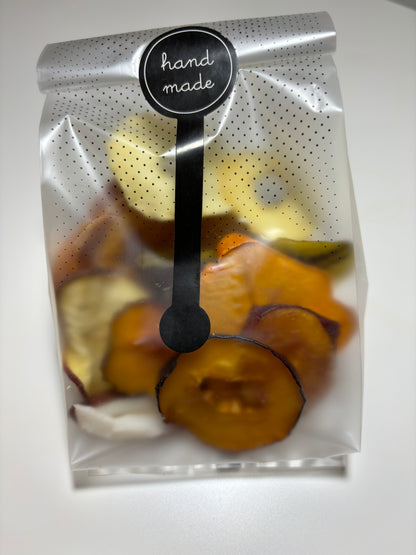 kids lunch box fruits, healthy natural snack, no sugar fruit snack gift