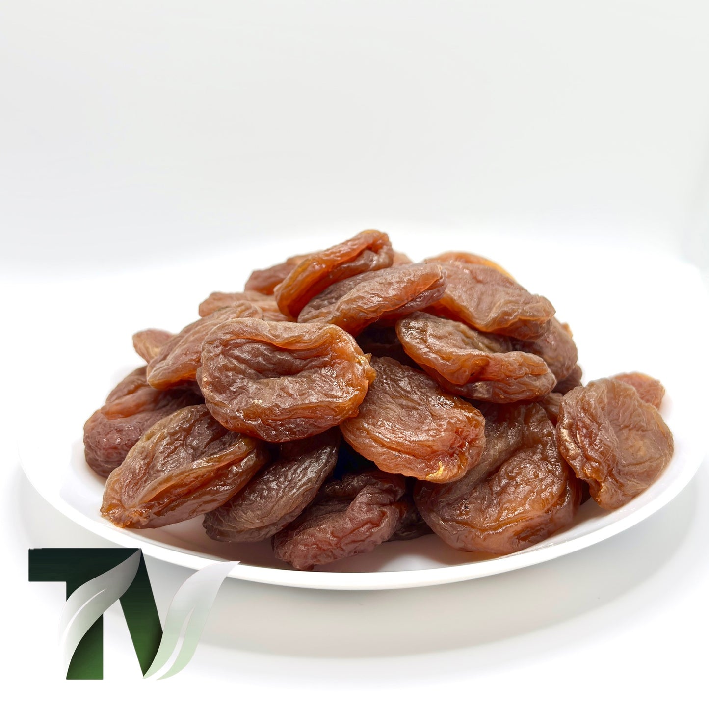 Pitted Whole Sun-Dried Apricots,  قیسی خشک