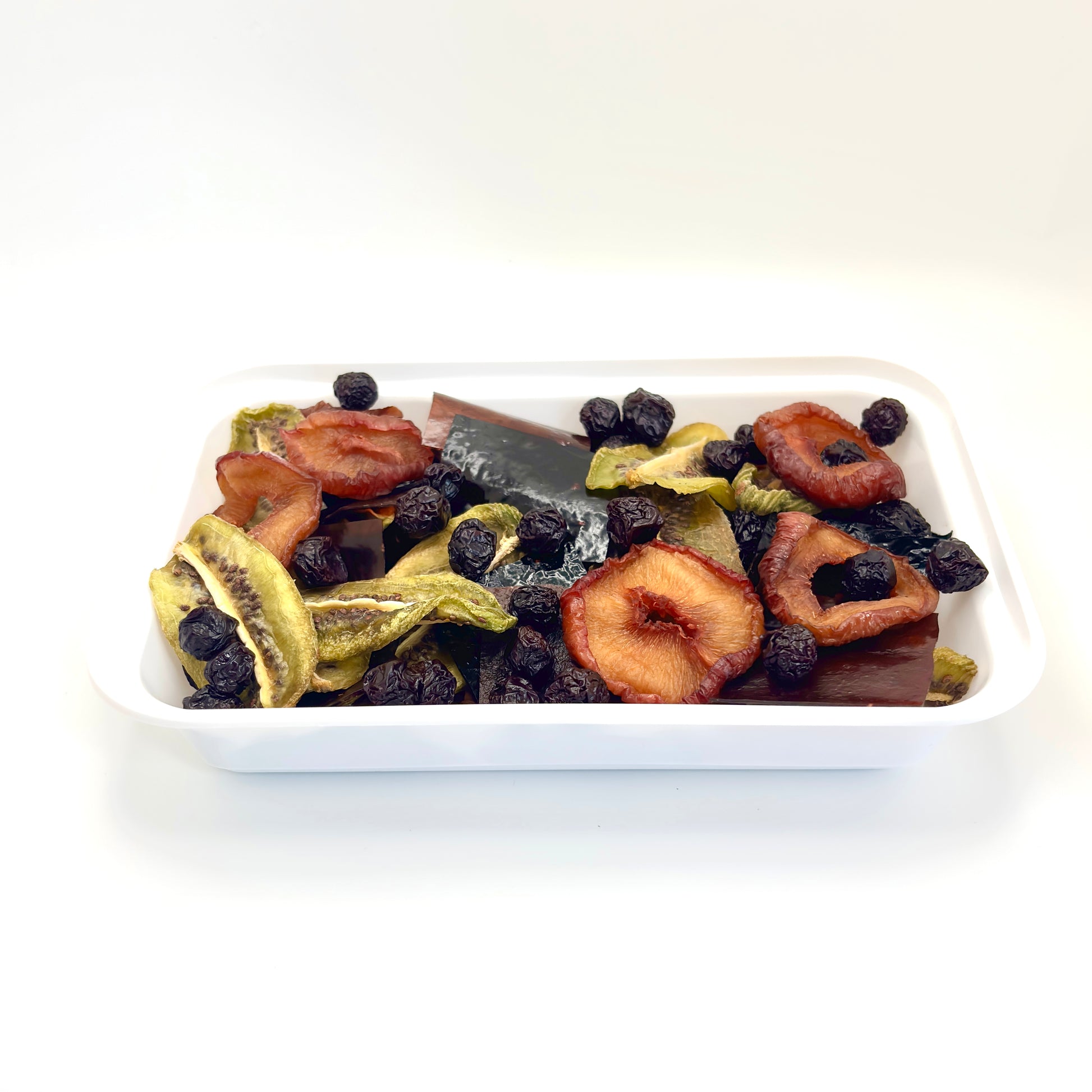 fruit snack pack, natural fruity delights, Tasty Vita dehydrated fruits treat in Canada, dried kiwi, pear, sour cherry, fruit leather, fruit rolls, sour snack, delicious, dry fruits shop in Vancouver