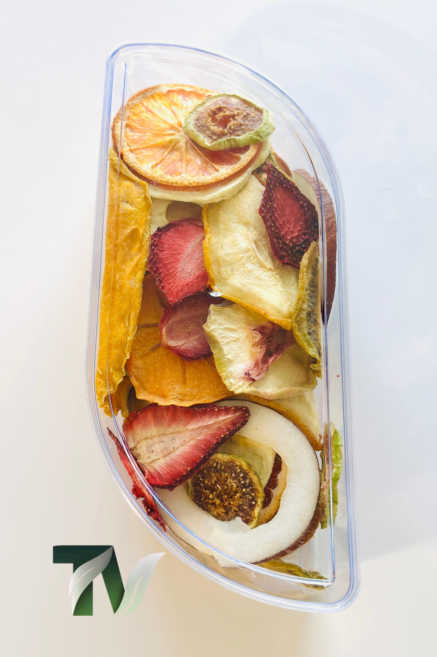Luxury trapezoid fruit gift pack with dried apple, kiwi, plum, and peach — sugar-free and healthy.