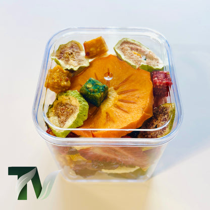 Mix dried fruit gift cup with handpicked natural fruits, vegan and sugar-free, perfect for birthdays or holidays.