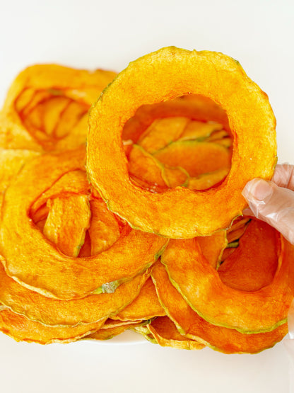 natural dried melon / cantaloupe, dry fruits, no additives, healthy snack, no-sugar-added. 