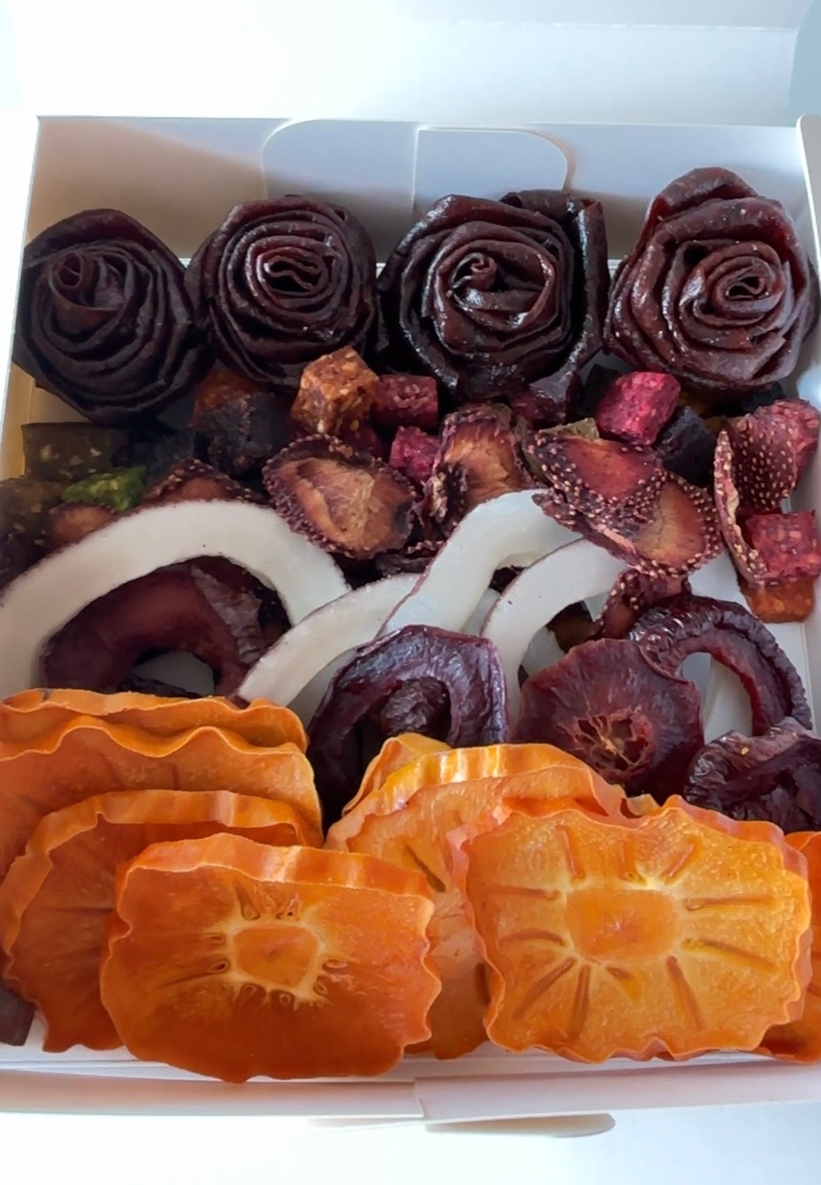 Rose-Shaped Fruit Leather & Dried Fruits Gift Box