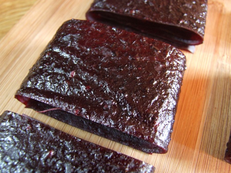 Blackberry fruit leather (Lavashak)- لواشک شاتوت