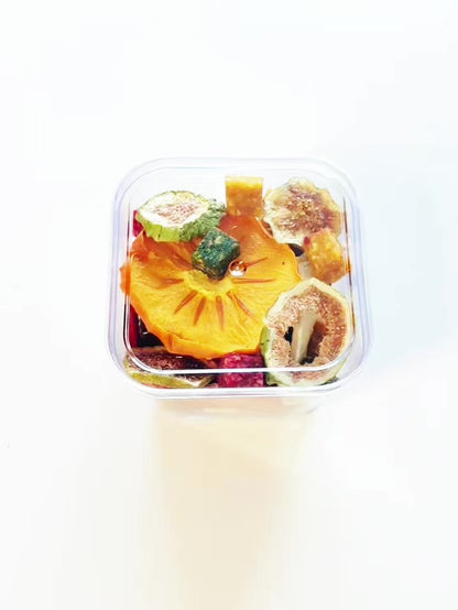 Luxury fruit gift cup with assorted natural dried fruits, sugar-free and gluten-free snack box.