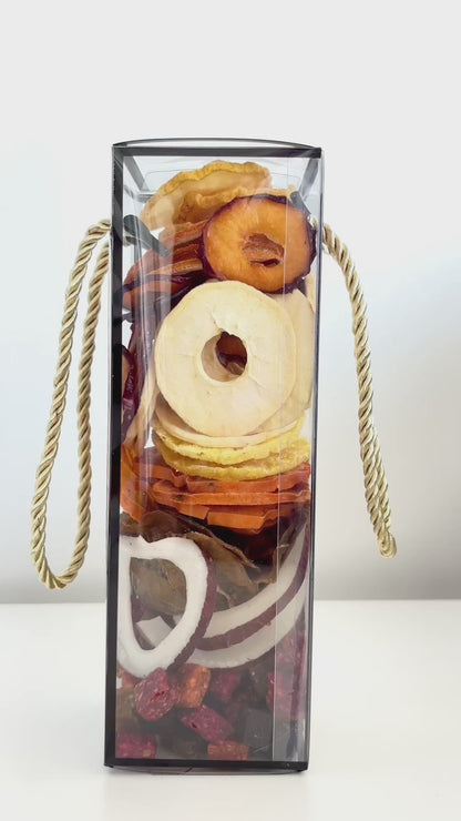 dried fruits gift box, natural fruit snack, 
Tasty Vita dry fruits shop in Canada, dried kiwi, dried apple, dried plums, dried peaches, dried orange, dried coconuts, gifting idea for birthday, holiday, anniversary