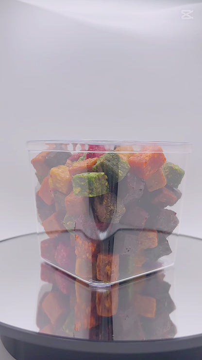 Delicious cube-sliced dried fruits in a transparent gift cup. Includes fig, kiwi, pear, apple, banana, peach & more. Ships to Canada & the US. vegan, vegetarian, fruit chip, natural healthy snack, Persian delight