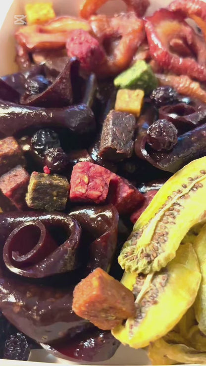 Lavashak Roses & Dried Fruits Gift Box