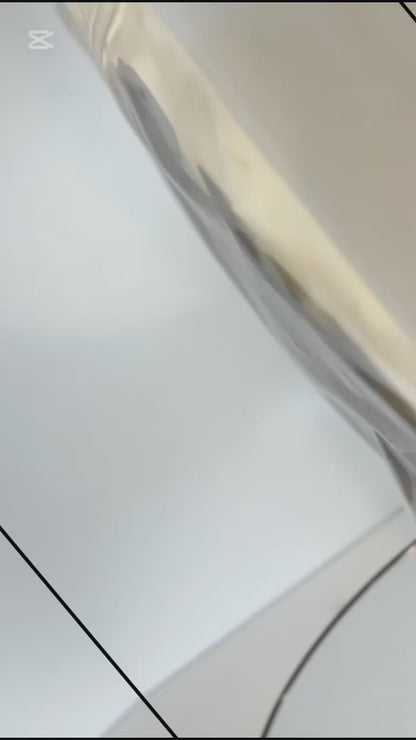 Natural dried kiwis, fruit snack in Canada & the United States. Tasty Vita healthy snack shop. dehydrated kiwi fruits, vegan, vegetarian, gluten-free treat